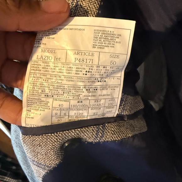 Suitsupply - Picture 8 of 8